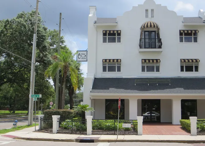 The Eo Inn - Downtown Orlando